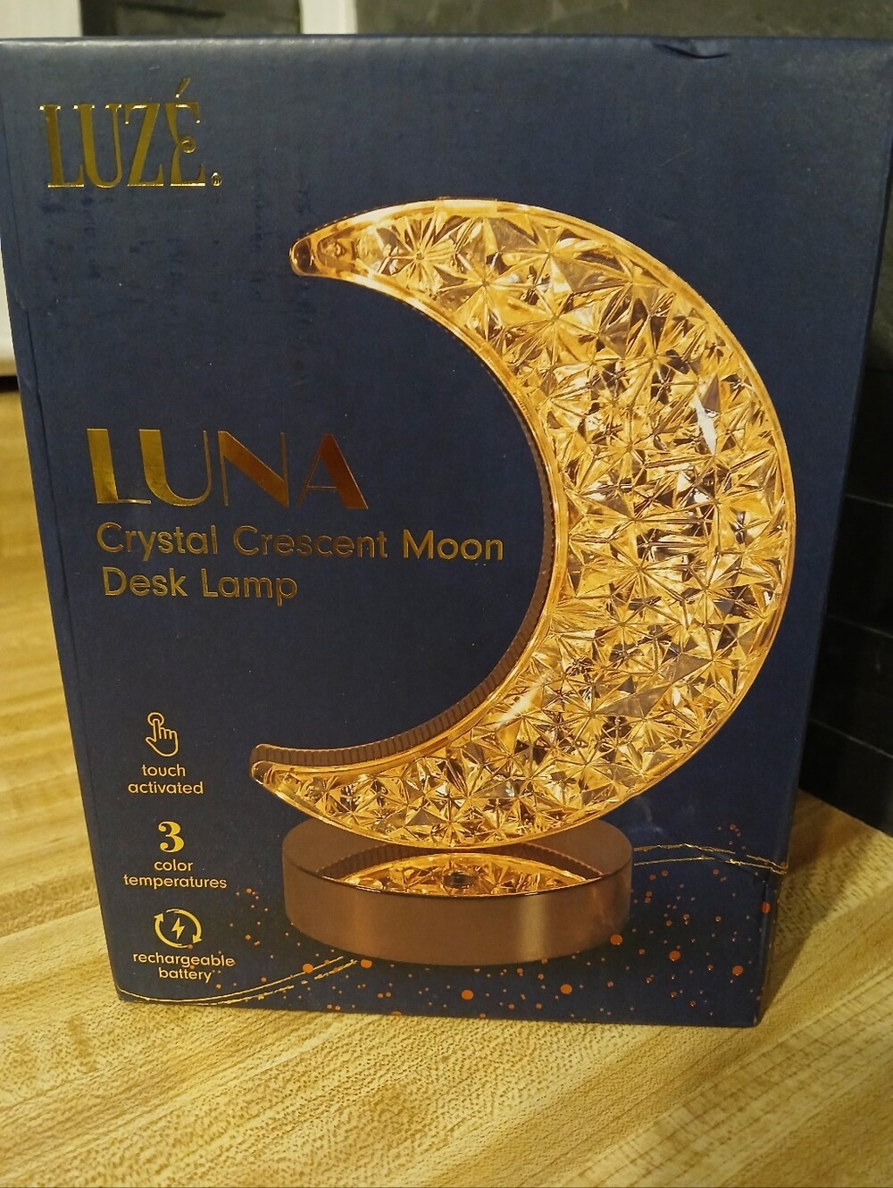 Crescent Moon Light NIB Rechargable & 3 Shades - Picture 3 of 6